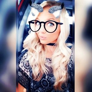 Meet your Posher, Jade